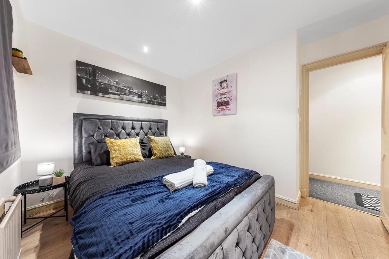 Deluxe Apartment - 1 Min Away From Camden Market And Station Λονδίνο Εξωτερικό φωτογραφία