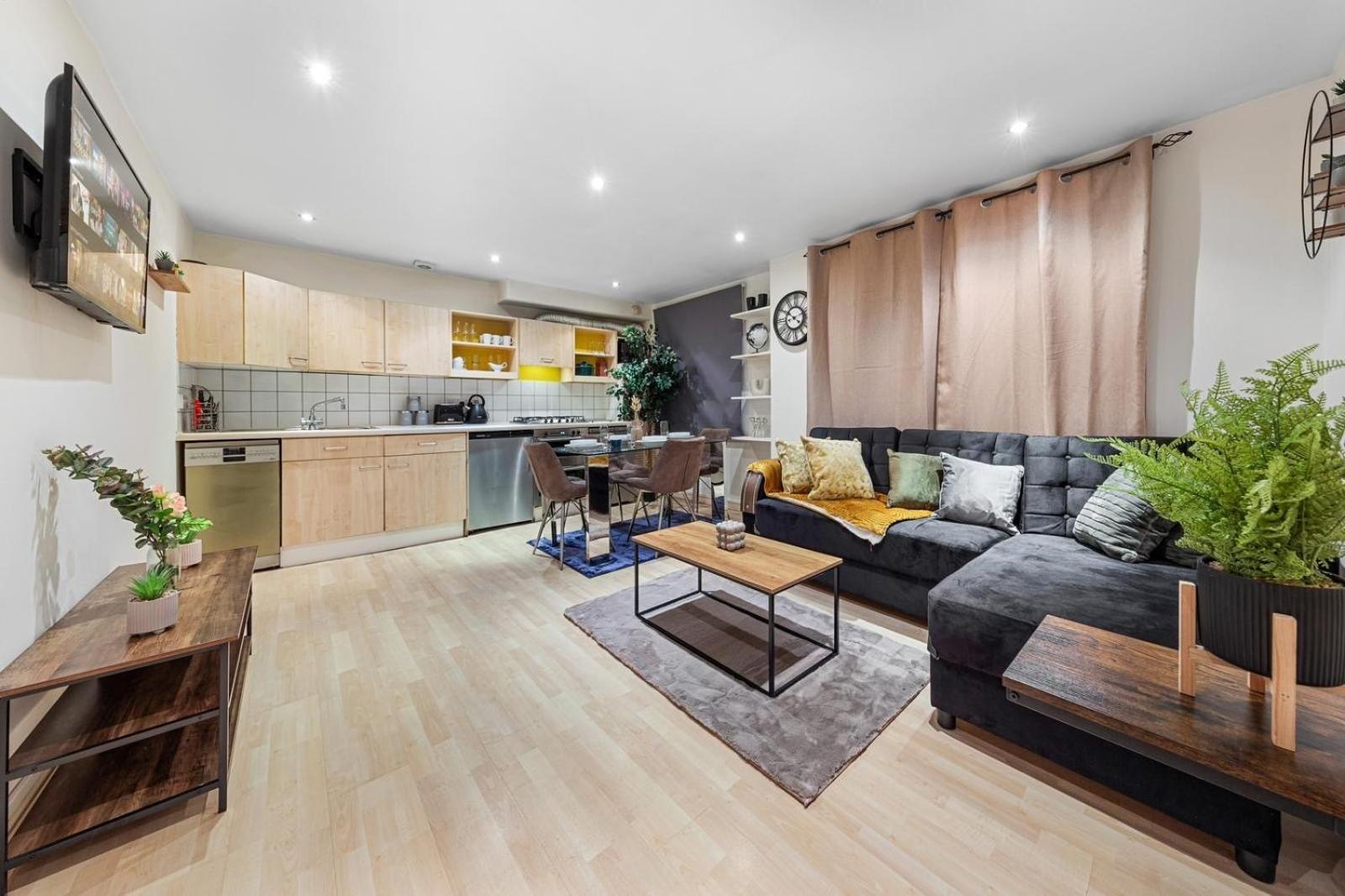 Deluxe Apartment - 1 Min Away From Camden Market And Station Λονδίνο Εξωτερικό φωτογραφία